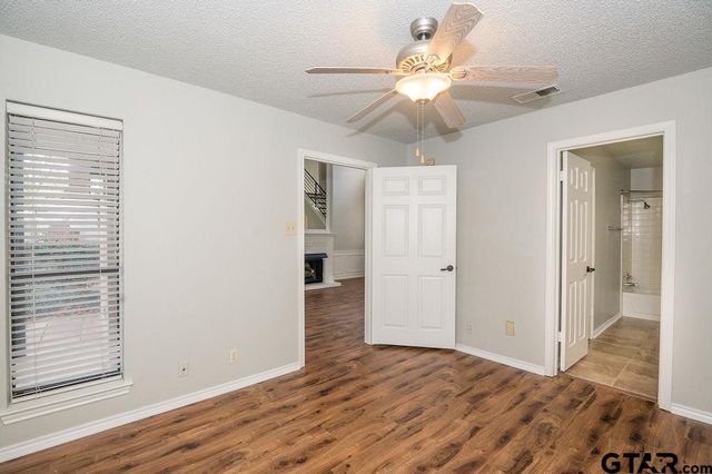 5827 Hollytree, Tyler, TX 75703