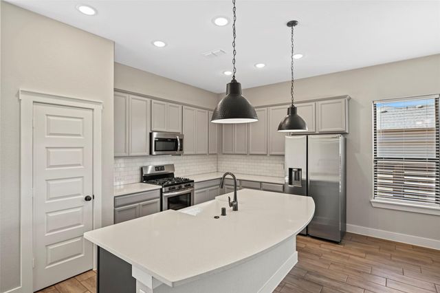 18518 Parkland Crossing, Cypress, TX 77433