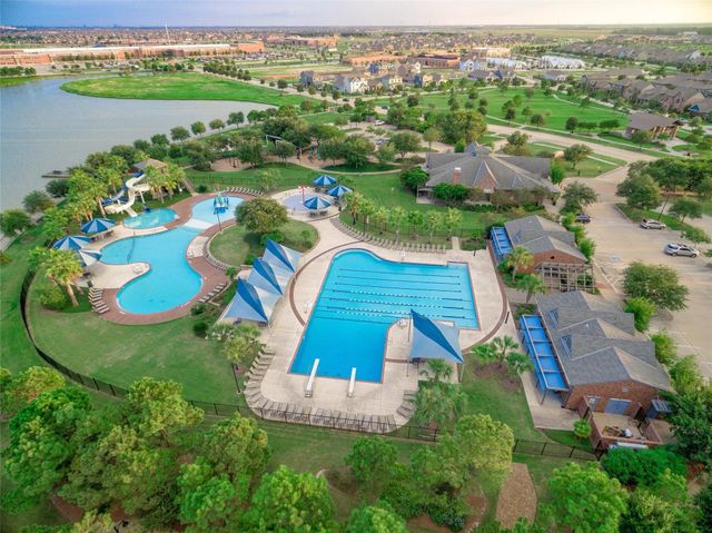 18518 Parkland Crossing, Cypress, TX 77433