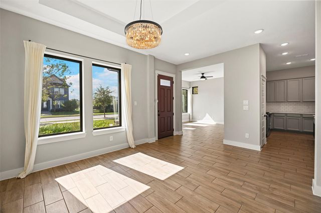 18518 Parkland Crossing, Cypress, TX 77433