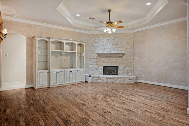 4021 FAIRMONT Court, Bedford, TX 76021