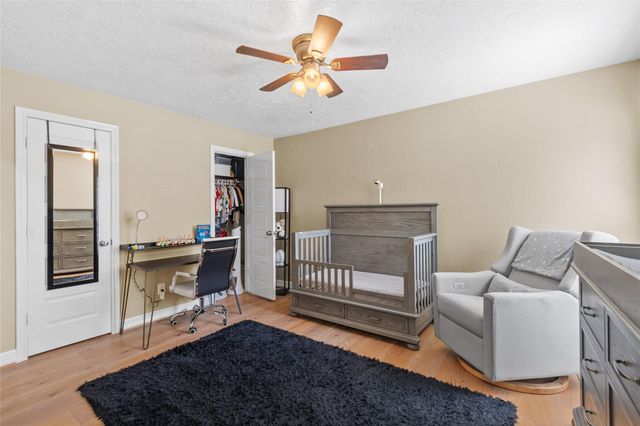 1911 Bering Drive 28, Houston, TX 77057