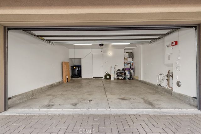 14104 W Birch Lane, Van Nuys, CA 91405