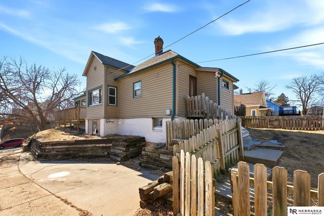 2954 Martha Street, Omaha, NE 68105