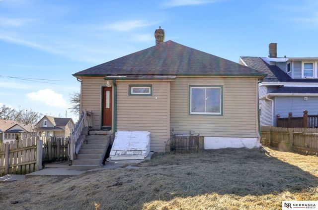 2954 Martha Street, Omaha, NE 68105