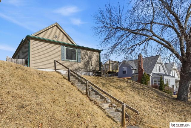 2954 Martha Street, Omaha, NE 68105