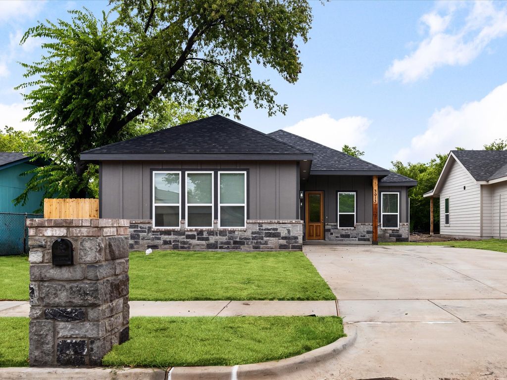 3013 Donalee Street, Fort Worth, TX 76105 — exterior