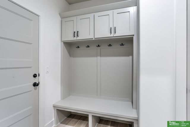 11011 S 98th Street, Papillion, NE 68046