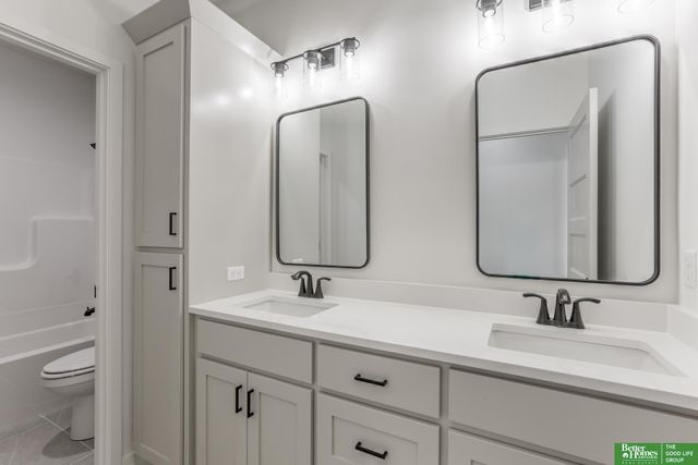 11011 S 98th Street, Papillion, NE 68046