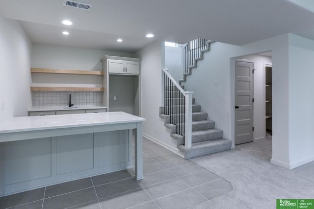 11011 S 98th Street, Papillion, NE 68046