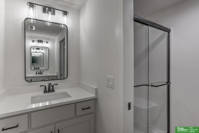 11011 S 98th Street, Papillion, NE 68046