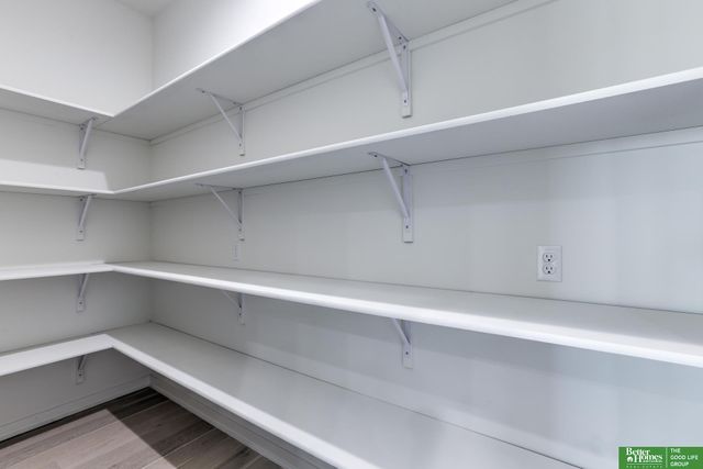 11011 S 98th Street, Papillion, NE 68046