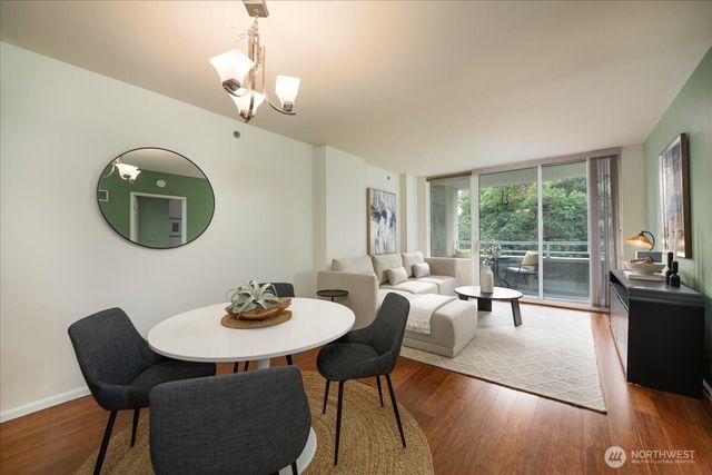 2600 2nd #308, Seattle, WA 98121