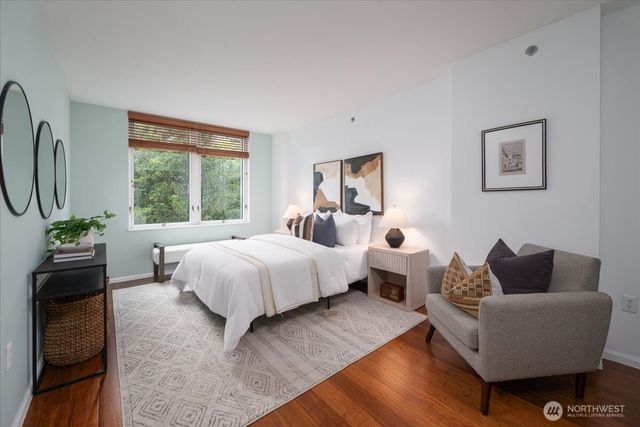 2600 2nd #308, Seattle, WA 98121