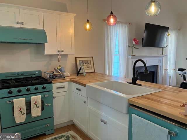 1415 Calhoun Road, Dahlonega, GA 30533