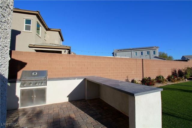 7002 Calvert Cliffs Street, North Las Vegas, NV 89084