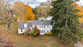 302 N Shiawassee Street, Laingsburg, MI 48848