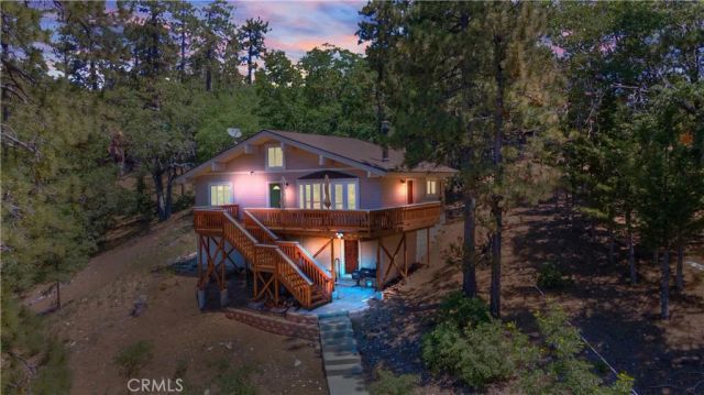 39576 Oak Glen Road, Fawnskin, CA 92333