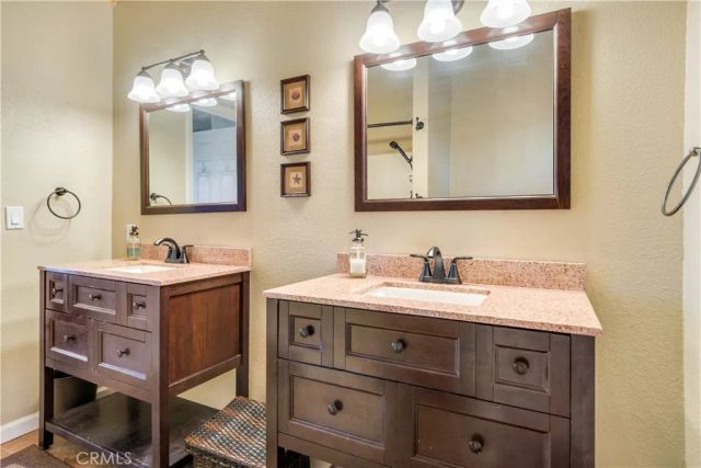 39576 Oak Glen Road, Fawnskin, CA 92333