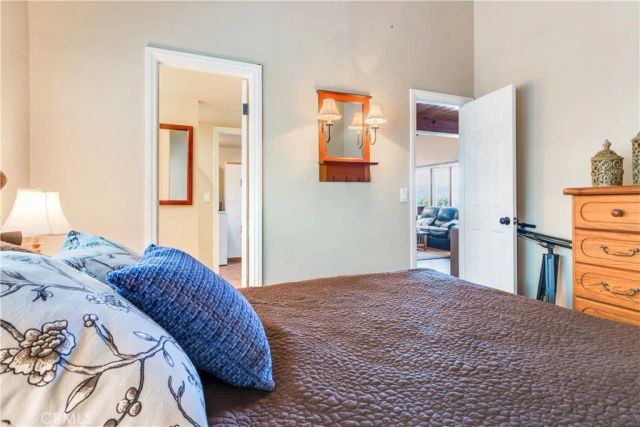 39576 Oak Glen Road, Fawnskin, CA 92333