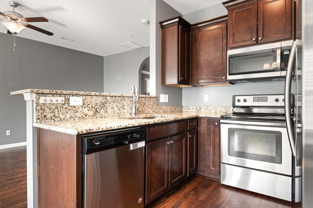 105 Dursley Ln, Spring Hill, TN 37174