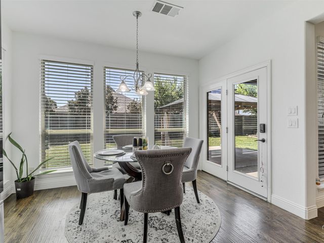 708 Sandbox Drive, Little Elm, TX 76227