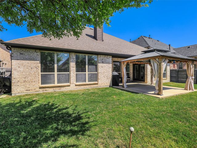 708 Sandbox Drive, Little Elm, TX 76227