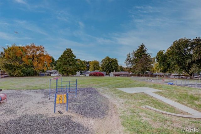 4056 S Old Highway 94, Unincorporated, MO 63304