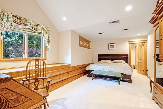 8100 428th Avenue SE, Snoqualmie, WA 98065