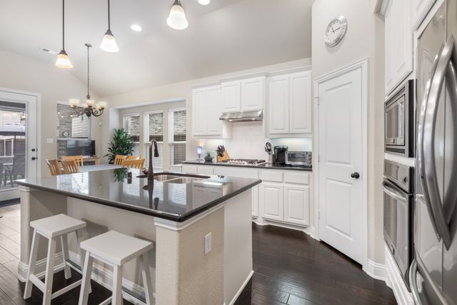 1415 Huntsman Ridge Lane, Arlington, TX 76005