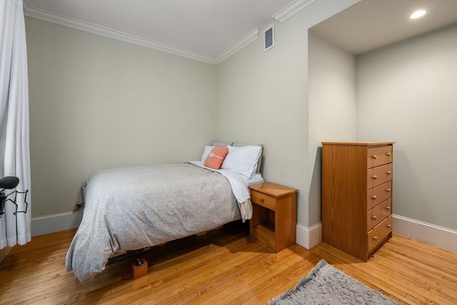 45 Pearl St 2, Boston, MA 02125