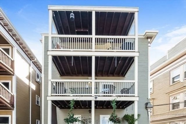 45 Pearl St 2, Boston, MA 02125