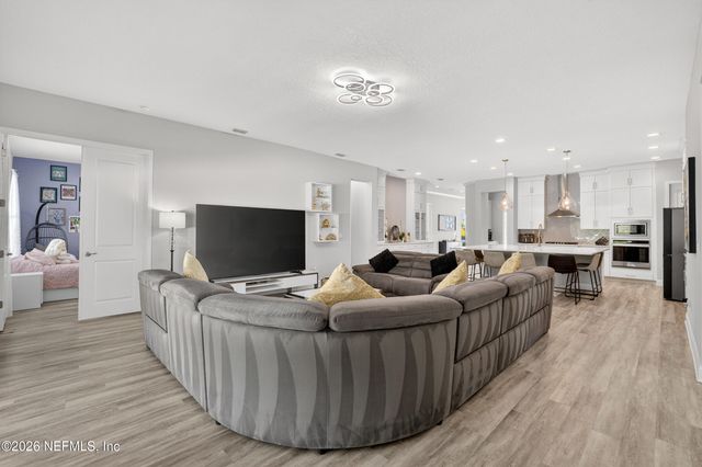 318 TORTOLA Way, St. Johns, FL 32259