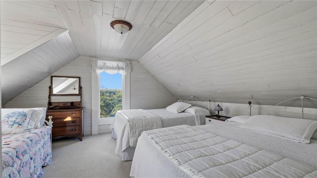 2030 Hertel Road, Schulenburg, TX 78956