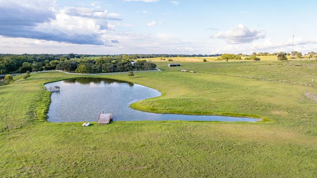 2030 Hertel Road, Schulenburg, TX 78956