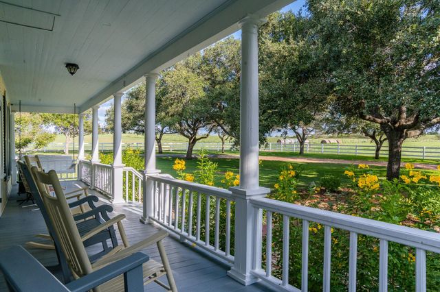 2030 Hertel Road, Schulenburg, TX 78956