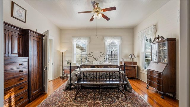 2030 Hertel Road, Schulenburg, TX 78956