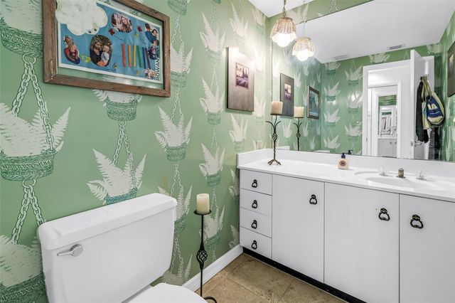 1 BEACH DRIVE SE 1907, St Petersburg, FL 33701