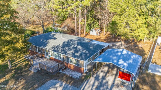 906 Hylan Avenue, Hamlet, NC 28345