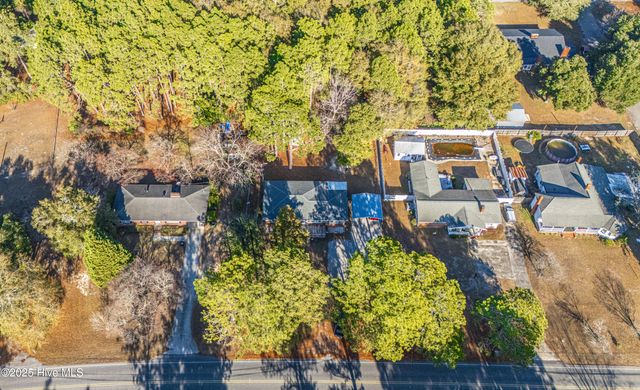 906 Hylan Avenue, Hamlet, NC 28345