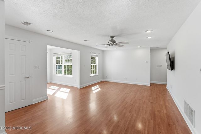 58 Frontier Way, Tinton Falls, NJ 07753