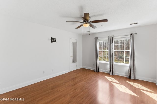 58 Frontier Way, Tinton Falls, NJ 07753