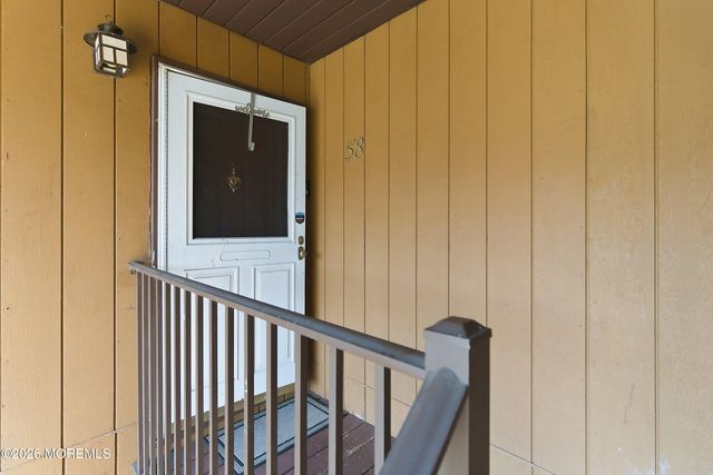 58 Frontier Way, Tinton Falls, NJ 07753
