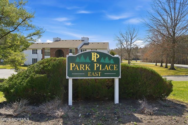 58 Frontier Way, Tinton Falls, NJ 07753