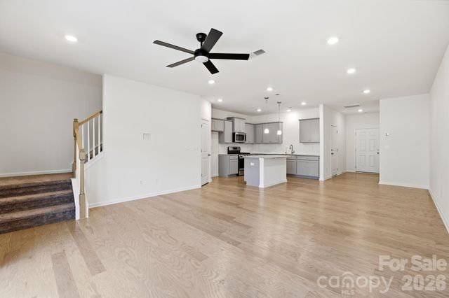 275 Harpers Run Lane, Matthews, NC 28104