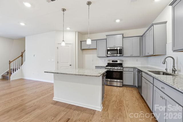275 Harpers Run Lane, Matthews, NC 28104