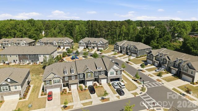 275 Harpers Run Lane, Matthews, NC 28104