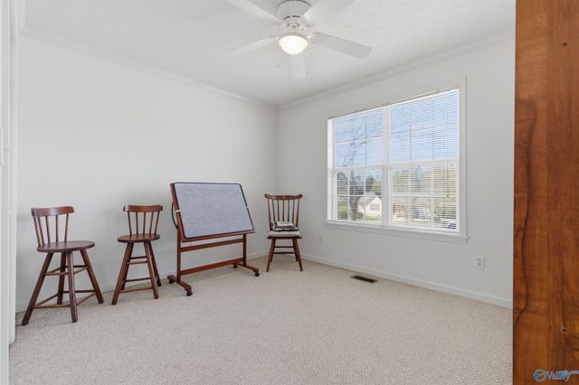 62 Clyde Circle, Guntersville, AL 35976