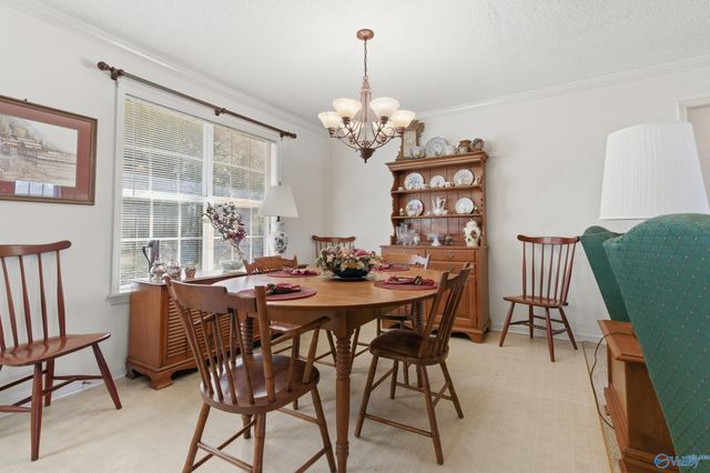 62 Clyde Circle, Guntersville, AL 35976