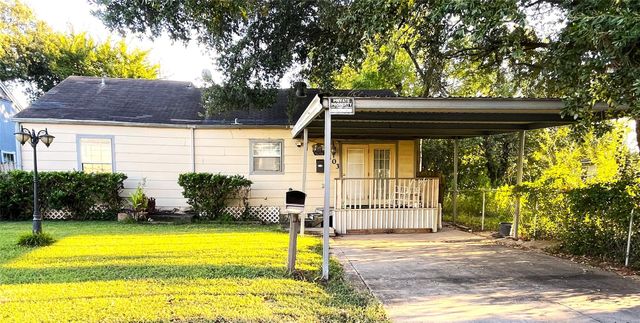503 W Pitts Avenue, Pasadena, TX 77506